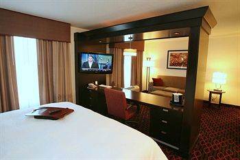 Hotel Hampton Inn & Suites By Hilton Red Deer