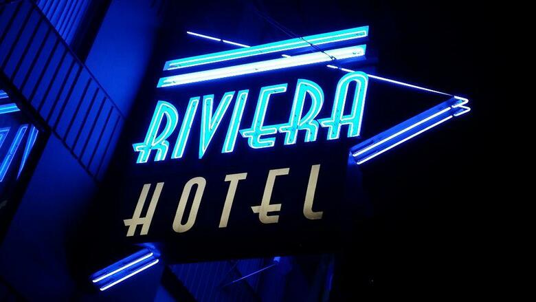 Riviera On Robson Suites Hotel Downtown Vancouver
