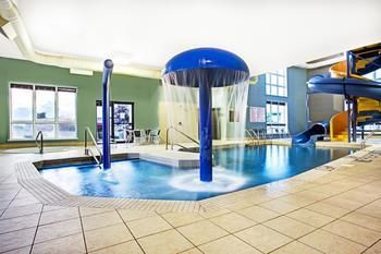 Super 8 Hotel Lachenaie Terrebonne