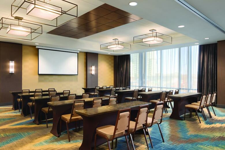 Hotel Homewood Suites By Hilton Calgary Downtown