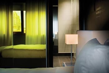 Hotel Zero 1