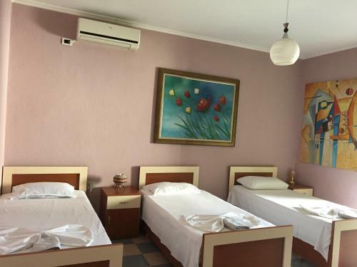 Hostel Grande House