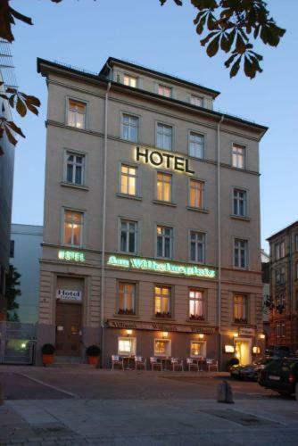 Hotel Am Wilhelmsplatz
