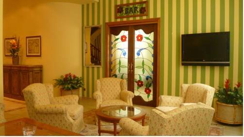 Hotel Regencia Col�n