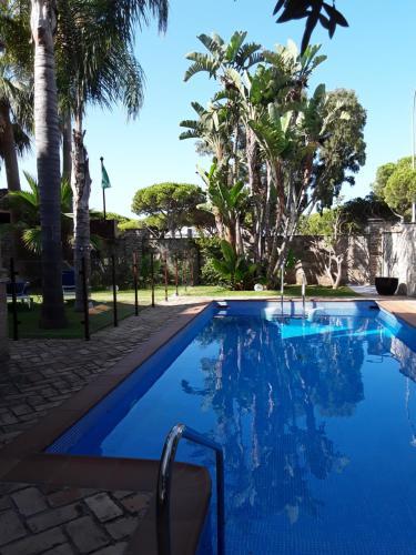 Posada Hotel Azalea Playa