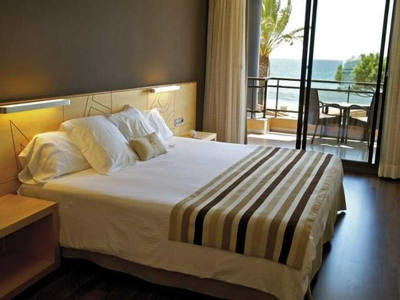 Hotel Restaurant Sant Pol
