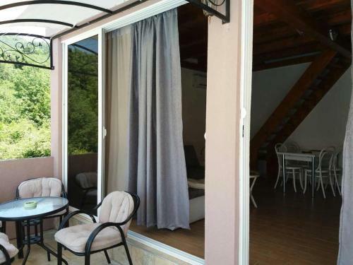 Apartments Lav Costas