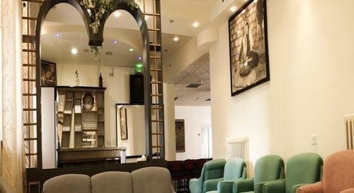 Victoria Hotel