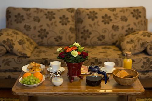 Bed & Breakfast Bernardinu St. Guest House