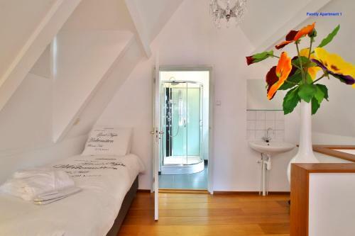 Luxury Apartments Delft VII Royal Delft Blue