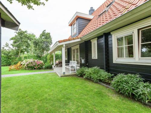 Splendid Holiday Home In Domburg With Parking