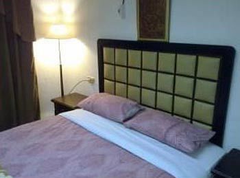 Merryland Hotel