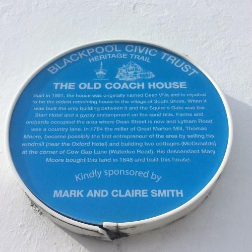 Hostal The Old Coach House