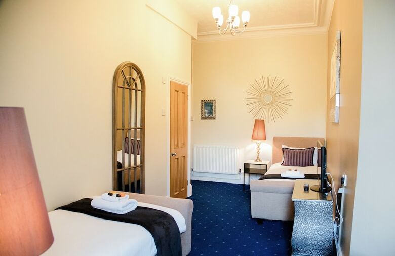 Hostal Washington House Hotel