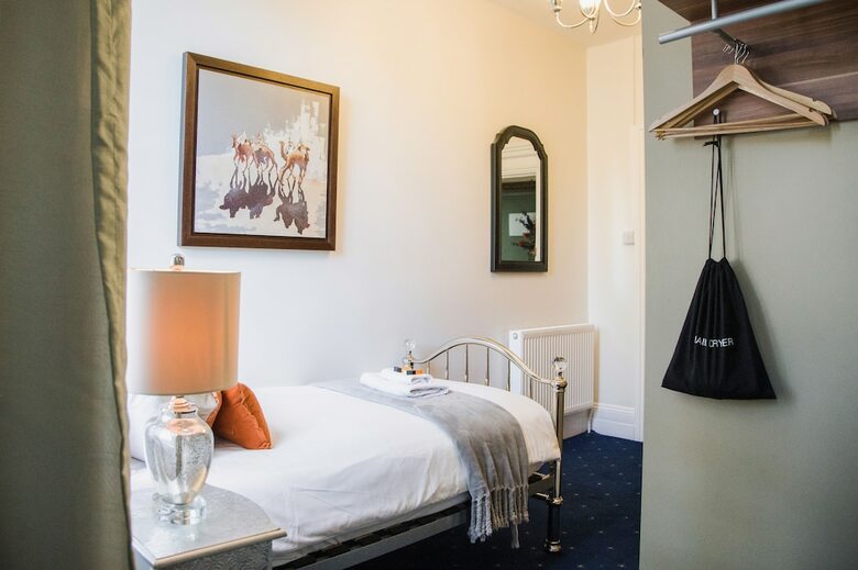 Hostal Washington House Hotel