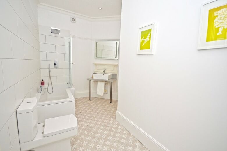 Stonefield Apartments