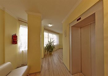 Zirka Hotel