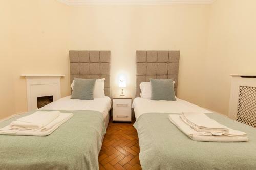 Ernesettle House