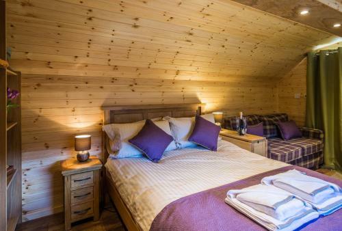 Glencoe Cabins And Caravans