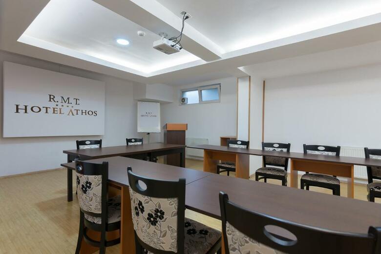 Hotel Athos R.m.t.