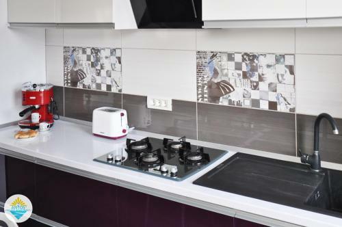 Antos Deluxe Apartment