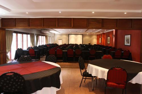 Bed & Breakfast Khayalami Lodge