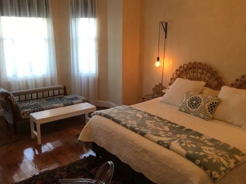 Hostal Shades Of Africa
