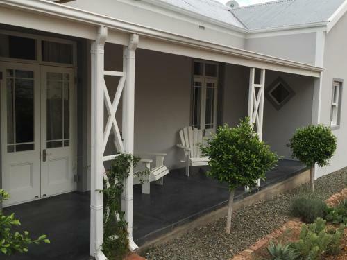 Hostal Shades Of Africa