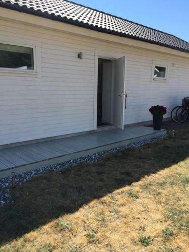 K�pingsvik Holiday Home