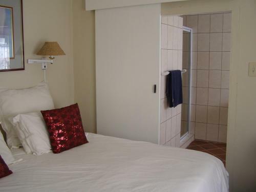 Hostal Falcon Crest Self Catering Cottages