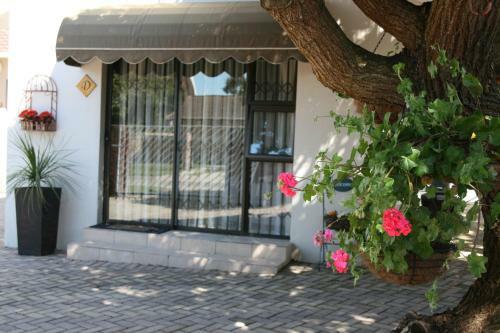 Bed & Breakfast Corner House Accommodation