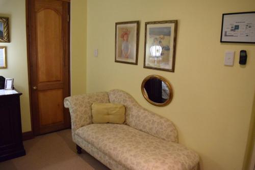 Bed & Breakfast Edward House