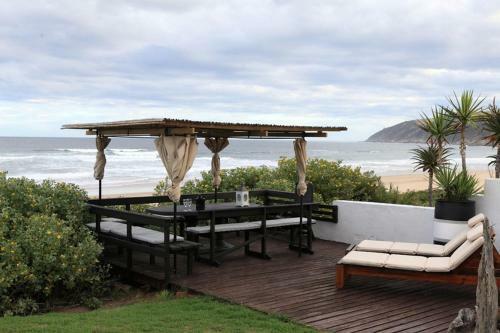 Wilderness Beach Cottage
