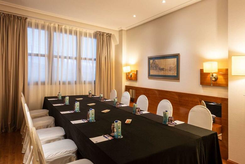Hotel TRYP Madrid Atocha