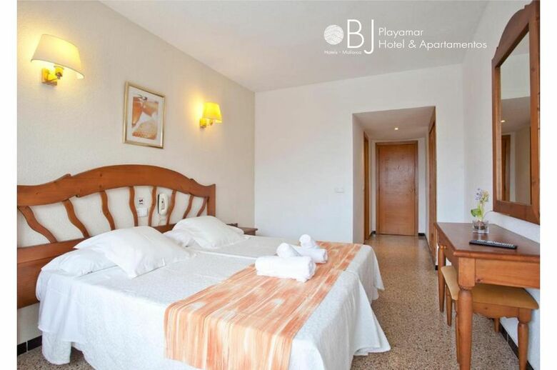 Playamar Hotel & Apartments