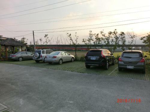Jiaoxi 320 B&B