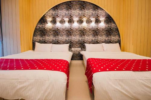Yellowkite Hotel
