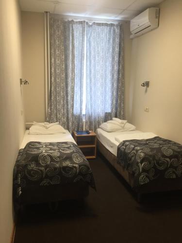 Lowcost Hotel Berison Kamala