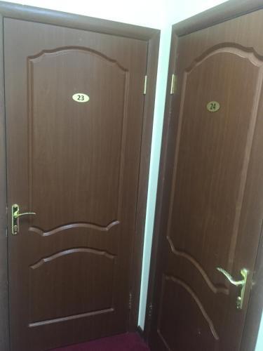 Lowcost Hotel Berison Kamala