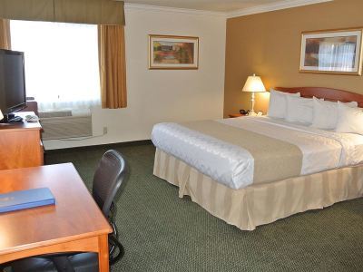 Best Western Town & Country Hotel
