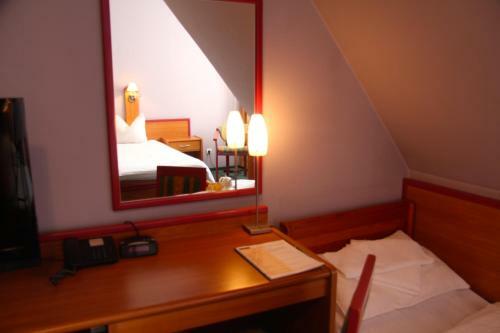 Hotel Tango