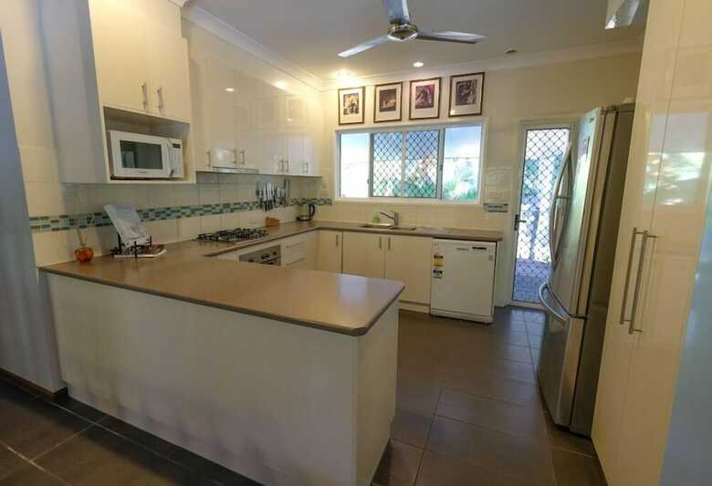 Wildlife Holiday Home - Airlie Beach