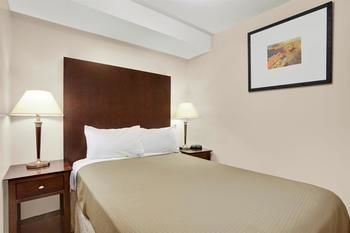 Hotel Saskatoon Thriftlodge