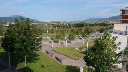Apartamentos Valle De Tena - Las Margas Golf