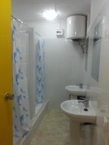 Hostal Casa De Hu�spedes San Fernando