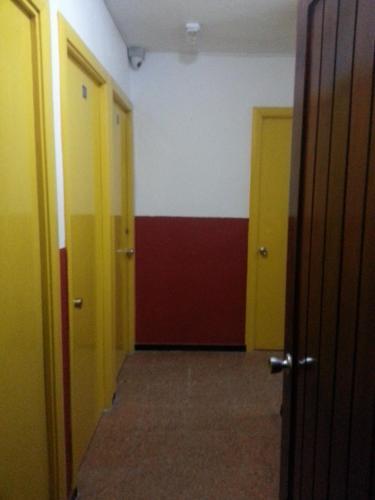 Hostal Casa De Hu�spedes San Fernando