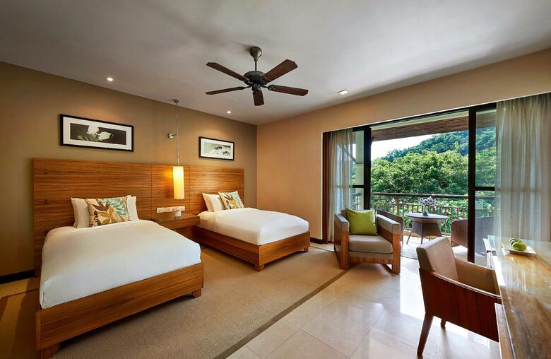 Hotel The Taaras Beach And Spa Resort Redang