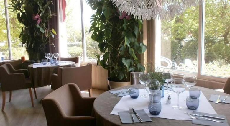 Hotel Adonis Sanary Grand H�tel Des Bains