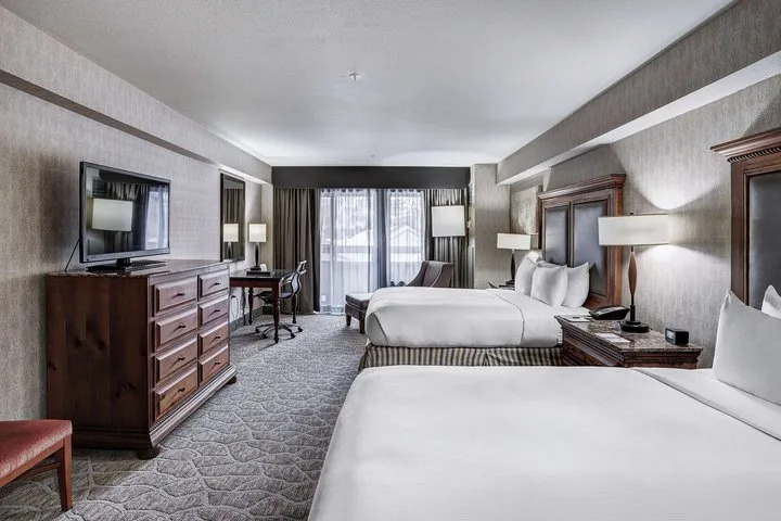 Hotel Alpenrock Breckenridge, Curio Collection By Hilton