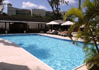 Hotel Discovery Bay (vista Al Jard�n)